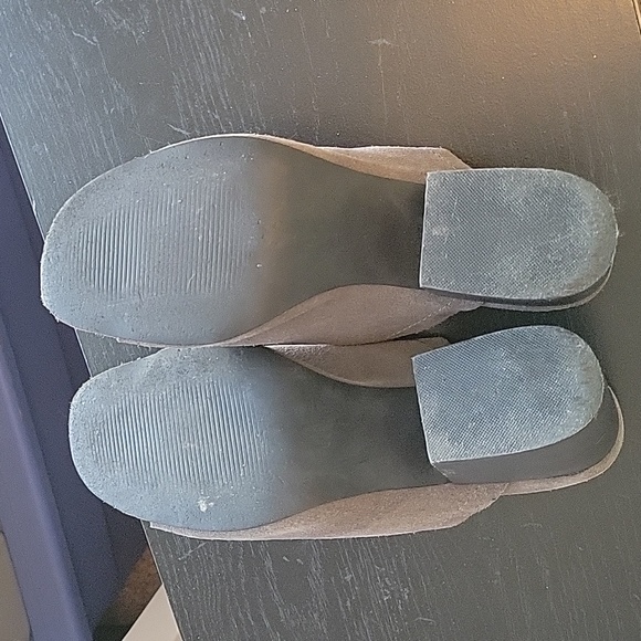 Steve Madden Doran/Dora Suede Gray Block Heeled Mules 8 - Picture 6 of 6